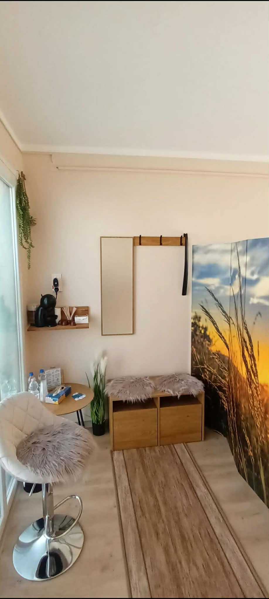 Masszázsbaja – rendelő részlete